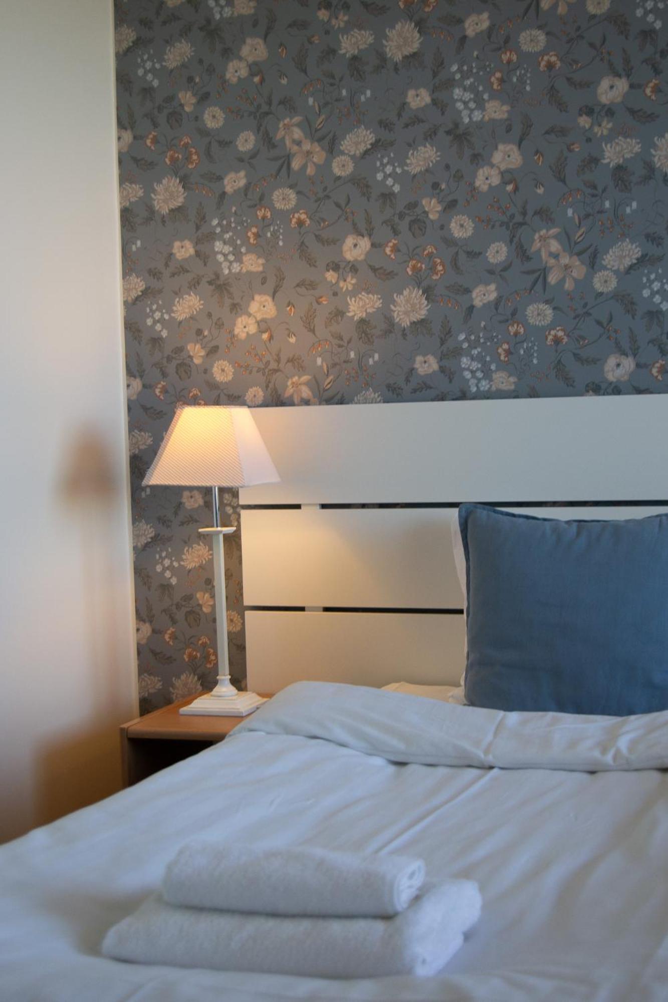 Hotel Sea Front Raseborg Extérieur photo